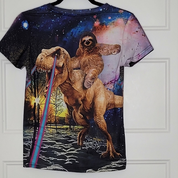 Sloth Riding a T Rex Youth Medium - Picture 2 of 3